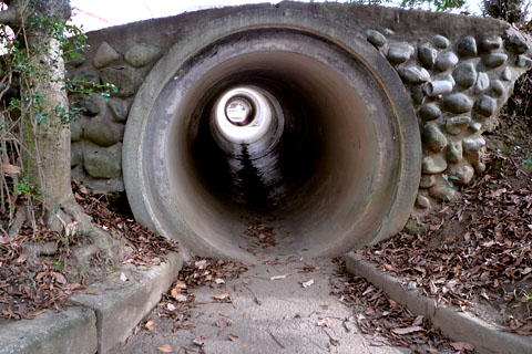 石積みトンネル